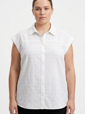 Merona White Cap Sleeve Button Down Shirt Textured Lightweight Collared XL